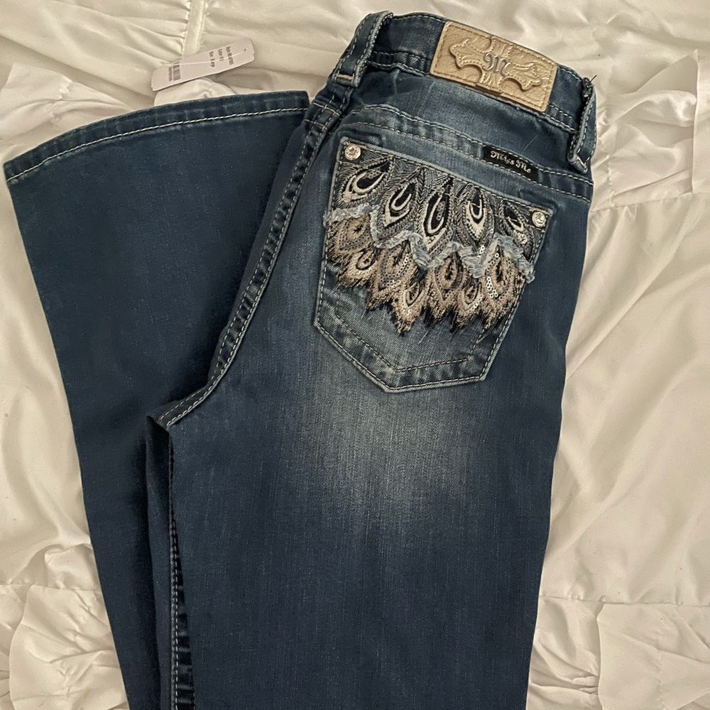 Size 29 Bootcut Miss Me jeans, PERFECT CONDITION!